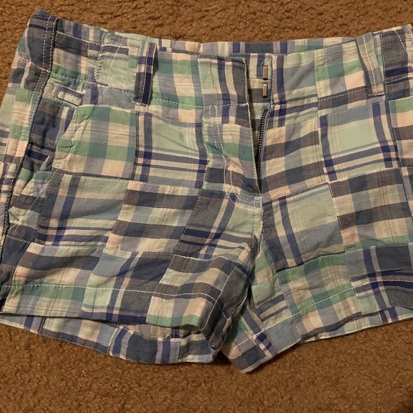Vineyard Vines Everyday Short - Picture 1 of 2